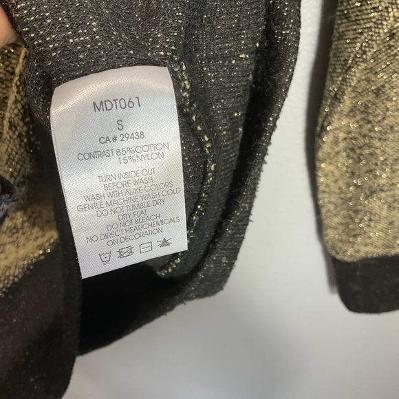 Miss Me Long Sleeve Shirt Lace Pullover Sweater Women’s size Small - Picture 5 of 6